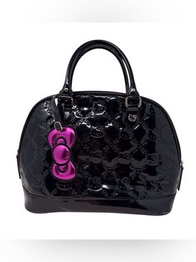 Sanrio Hello Kitty black patent leather all over HK imprint handbag zip close
